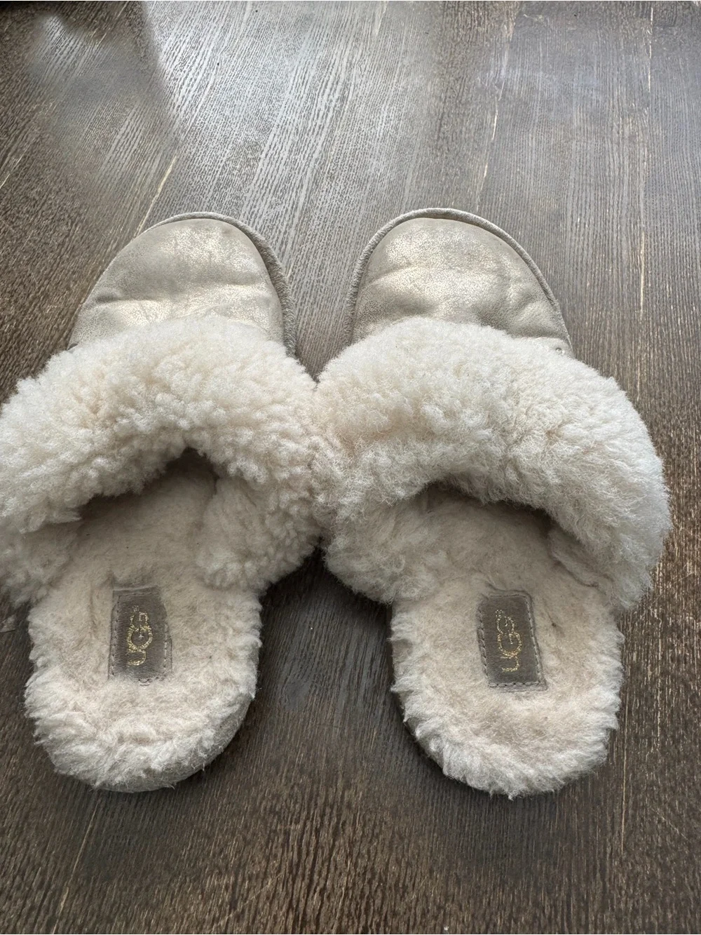 UGG Shimmery Cream Plush Shearling Slide Slippers in Cream Big Kids 6